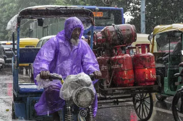 India Tv - Delhi witnessed heavy rains on Friday. India Tv - Delhi witnessed heavy rains on Friday.