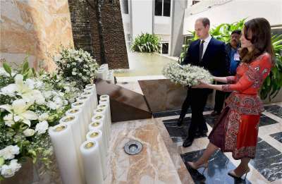 The special guests, Prince William and Kate Middleton  began their weeklong visit to India and Bhutan by laying a wreath at a memorial at Mumbai&rsquo;s iconic Taj Mahal Palace hotel.  The duo paid homage to the victims of the 26/11 Mumbai terror attacks here.