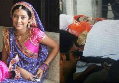 TV actress Pratyusha Banerjee, known for her role of adult Anandi in the popular serial &lsquo;Balika Vadhu&rsquo;, allegedly committed suicide on Friday. The tragic demise of the actress has left the telly world in a state of shock, with many expressing that it is devastating that the &quot;vibrant&quot; and &quot;lively&quot; star got into a state of depression and took such an extreme step. 

Pratyusha's close friends from the industry including Ejaz Khan, Kamya Punjabi, Rakhi Sawant, Ratan Rajput among others attended her last rites at the Oshiwara crematorium. The actress was dressed like a bride in a designer lehenga for her last rites. It was the same lehenga that she had got stitched with the dream of wearing it on her wedding day

Here&rsquo;s look at her funeral pics: 