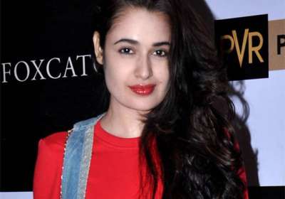 Yuvika Chaudhary is an Indian actress who rose to fame with TV reality show Bigg Boss in 2015. On silver screen, she is best remembered for her small role as Dolly in the movie &lsquo;Om Shanti Om&rsquo;. Though, it was her stint in the reality show which made her a household name. She was eliminated after four weeks in the house but it did help the lady gain some popularity in the TV circuit.

This actress blows candles on 2nd of august which means tomorrow she will turn 33.

On her birthday let&rsquo;s know some interesting facts about this beautiful lady.  
