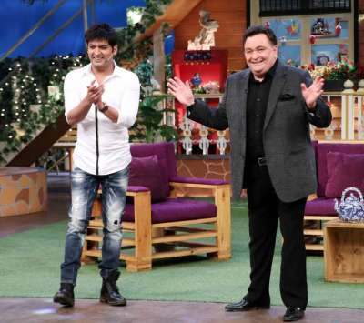 Actor Rishi Kapoor who has recently launched his autobiography &lsquo;Khullam Khulla: Rishi Kapoor Uncensored&rsquo; appeared on the famous &lsquo;The Kapil Sharma Show&rsquo; hosted by the ace comedian Kapil Sharma. He was accompanied by his wife actress Neetu Kapoor.