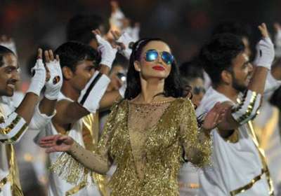 The 10th edition of the Indian Premier League IPL had a perfect start at the Rajiv Gandhi International Stadium here on Wednesday with the opening ceremony providing some real entertainment for the holiday crowd. Actress and British model Amy Jackson performed at the opening ceremony of IPL 10. The opening ceremony began with 'Chale Chalo', the famous song from blockbuster 'Lagaan'.