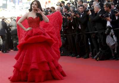 Aishwarya Rai Bachchan poses for photographers upon arrival at the screening of the film 120 Beats Per Minute at the 70th international film festival, Cannes, southern France.