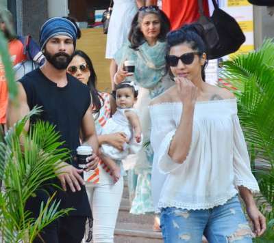 The darling daughter of Shahid Kapoor and Mira Rajput is one cute baby that we can't enough of. Recently, the Kapoors were clicked outside a restaurant in Mumbai where Misha had all the attention.