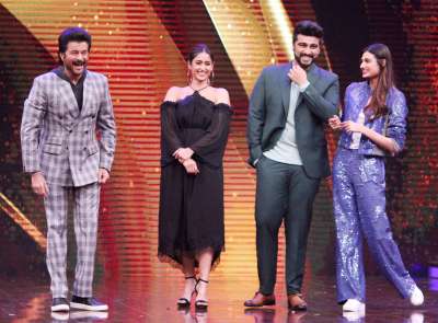  Happy faces of Anil Kapoor and Arjun Kapoor can easily be seen with those of Athiya Shetty and Ileana d&rsquo;cruz.