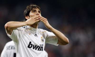 Kaka of Real Madrid celebrates his goal with Cristiano Ronaldo during  News Photo - Getty Images