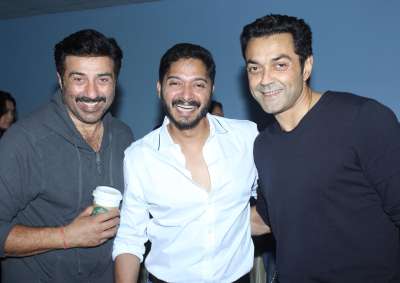 The Shreyas Talpade directional venture Poster Boys is all set to hit the cinemas tomorrow. The special screening of the film, which stars Sunny Deol and Bobby Deol in lead roles, was held in Mumbai on Wednesday evening.