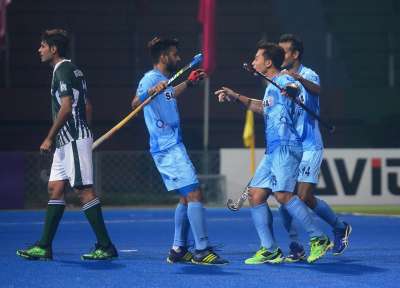 Favourites India continued their winning momentum defeating arch-rivals Pakistan 3-1 in the Pool A encounter of the 10th men's Asia Cup hockey tournament in Dhaka on Sunday.