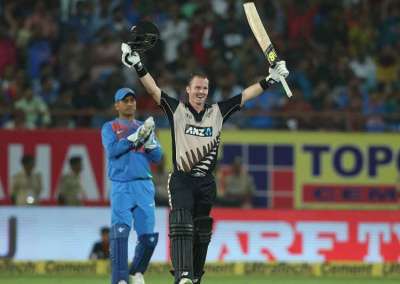 Opener Colin Munro hammered an unbeaten 109 before bowlers straitjacketed the Indian batsmen as New Zealand outplayed the hosts by 40 runs in the second T20I to level the three-match series in Rajkot on Saturday. Left-handed Munro used his bat like a sledge-hammer, striking seven sixes and as many fours in his 58-balls knock to power New Zealand to an imposing 196 for two.