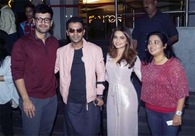 Both Rajkummar and Kriti graced the occasion along with the other cast of the film Shaadi Mein Zaroor Aana.
