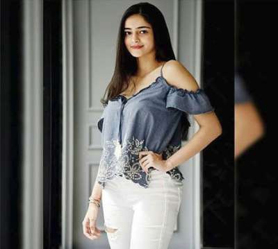 Chunky Pandey&rsquo;s darling daughter Ananya Pandey, ahead of her Bollywood debut has already impressed her fans with her flawless beauty and persona.
