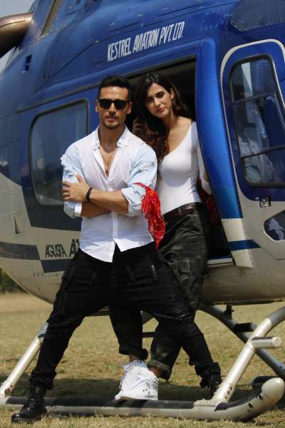 The makers of Baaghi 2 have decided to unveil the trailer of much-anticipated film with a twist. The trailer will be launched on February 21 at Mahalaxmi Race Course in Mumbai. The lead star cast of the film, Tiger Shroff and Disha Patani will be arriving the venue in a bit &lsquo;hatke&rsquo; style. Both the actors will be entering the venue via helicopter to enthral the crowd. 