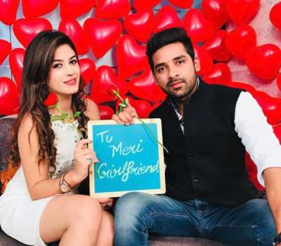 Lovebirds Bandgi and Puneesh participated on the reality show Bigg Boss 11 and they fell in love after meeting each other on the show. Puneesh and Bandgi even after leaving the show are said to be continuing their relationship. And this Instagram post of Bandgi says a lot about their relationship. Sharing this pic, Bandgi wrote, ''Tu meri girlfriend  Na na na.''
