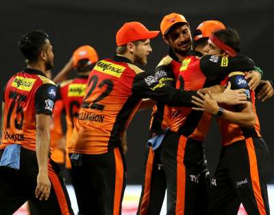 Sunrisers Hyderabad produced a stunning bowling performance under pressure as they defeneded a small total of 118 to beat holders Mumbai Indians by 31 runs in a low-scoring but engrossing IPL on Tuesday. Mumbai bowled out the visitors for a paltry 118 in 18.4 overs but then made a heavy weather of the modeset target on a lively Wankhede Stadium track to be bowled out for the season's lowest total of 87.