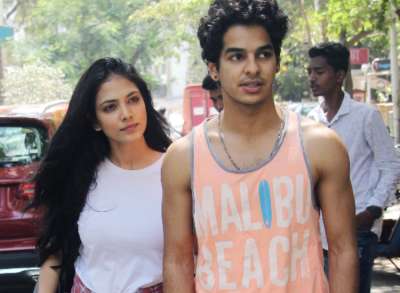 Look who&amp;rsquo;s catching up! &amp;lsquo;Beyond The Clouds&amp;rsquo; fame actors Ishaan Khatter and Malavika Mohanan were spotted at Kitchen Garden Restaurant in Bandra having a gala time in each other&amp;rsquo;s company.