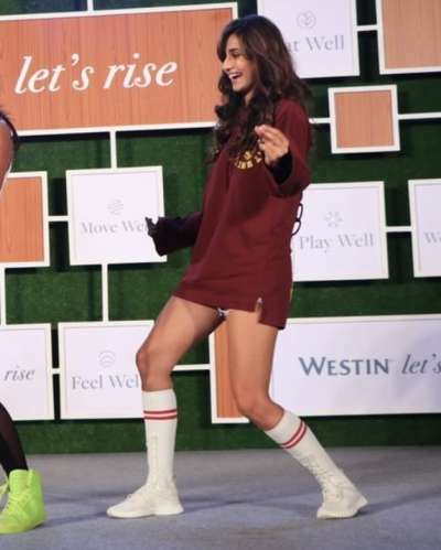 Actress Disha Patani was seen carrying a casual yet stylish look at an event in Mumbai. Looking like a cool schoolgirl, Disha sure stole a lot of attention for her look