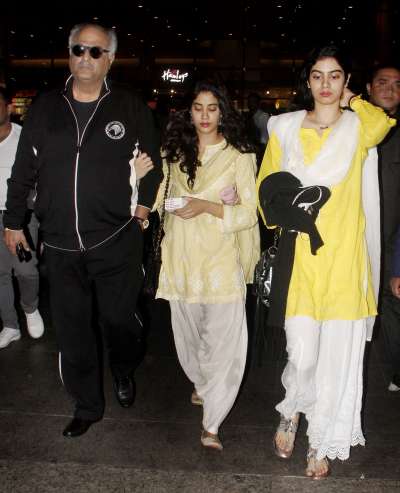 Twinning in yellow, the Kapoor sisters Janhvi Kapoor and Khushi Kapoor looked pretty as they returned to Mumbai from Tirupati on Sunday.