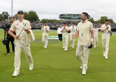 Chris Woakes crowned a starring performance by taking the final wicket as England beat India at Lord's in the second Test by an innings and 159 runs to take a 2-0 lead in the five-match series on Sunday.