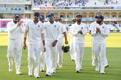 Jasprit Bumrah produced a hostile spell of fast bowling to put India on brink of a comprehensive victory before the final England pair delayed the inevitable on an engrossing fourth day of the third Test.