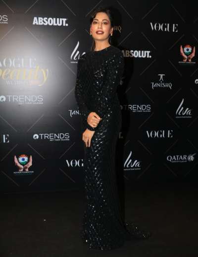 Chitrangada Singh chose colour black for her sizzling looks.