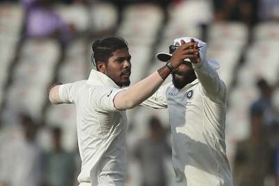 Umesh&amp;nbsp;Yadav (3/83) struck early in the session as West Indies lost their top-order in the first session in which they scored 86 runs.