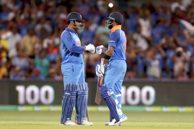 MS Dhoni pulled off a tight finish for India just like old times after captain Virat Kohli laid the foundation for a six-wicket win against Australia with his 39th ODI hundred.