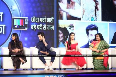 First session of India TV's conclave TV Ka Dum began with Rubina Dilaik, Gul Khan, Eisha Singh, Sharad Malhotra, Hina Khan, Nakuul Mehta, Apara&amp;nbsp;Mehta and Mohit Malik on the panel.