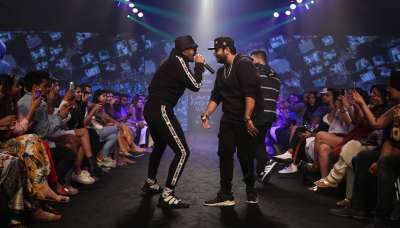 Ranveer Singh added spunk to the Day 5 of Lakme Fashion week when he walked the ramp in his Gully Boy avatar.