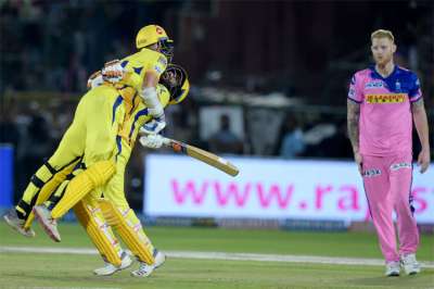 Mitchell Santner hit a six off the last ball to win the game for CSK