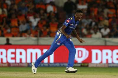 Young West Indies pacer Alzarri Joseph made a dream IPL debut by recording the best bowling figures in tournament's history as Mumbai Indians picked up a 40-run win over Sunrisers Hyderabad on Saturday.