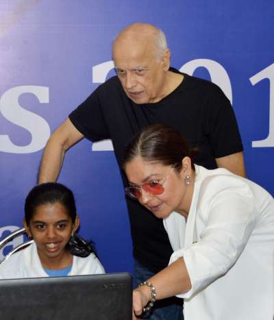 Father-daughter duo Mahesh Bhatt and Pooja Bhatt attended&amp;nbsp;PwDs (Persons with disability) Regional Abilympics hosted by (NAAI) at World Trade Centre