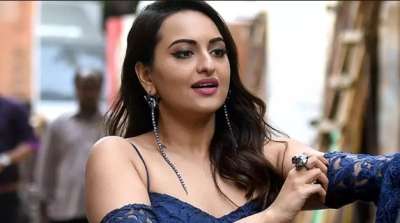 Sonakshi Sinha Sex Videos - Sonakshi Sinha reveals she dated Bollywood celebrity. Deets inside |  Celebrities News â€“ India TV
