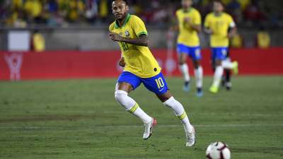 Neymar rues distance between Brazil team and fans - AS USA