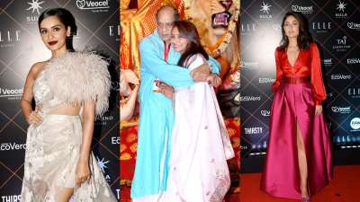 Latest Bollywood Photos: B-town goes Pandal hopping; Kareena, Anushka shine at awards night&amp;nbsp;