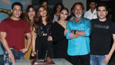 Salman Khan, Sonakshi and others have gala time at Saiee Manjrekar's birthday bash (IN PICS)