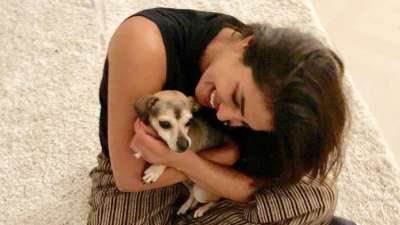 Actress Priyanka Chopra never fails to leave the fans amazed by her style statements and her pet dog Diana compliments her like a beauty queen.