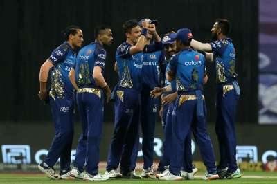 MI registered a comprehensive victory over RR to move at the top of the table.