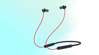 Oneplus bullets v2 discount earphones price in india