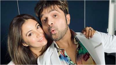 Known for his viral songs like Teraa Suroor, Jhalak Dikhlaja and Teri Meri among others, Himesh Reshammiya turns a year older today. On the singer's birthday, let's take a look at his most romantic pics with wife Sonia Kapoor.