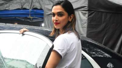 Deepika Padukone keeps it casual and stylish as she gets papped post shoot&amp;nbsp;