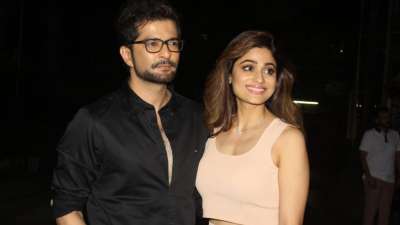 Bigg Boss OTT finalists Shamita Shetty and Raqesh Bapat got clicked in the city. The duo stepped out for a dinner date and posed for the paparazzi.
