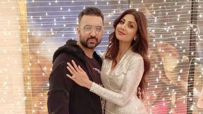 As Raj Kundra returns home Shilpa Shetty talks about 'working through  difficult times' | Celebrities News â€“ India TV