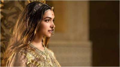 Deepika Padukone played the royal queen in Padmaavat. She looked ethereal in embellished sarees and heavy jewellery