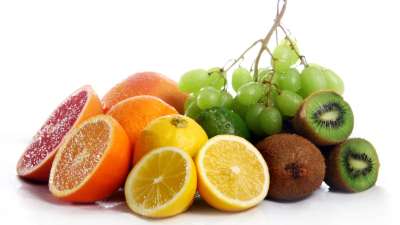 Vitamin C And the Common Cold: Debunking Myths