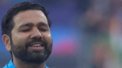 During India's National anthem ahead of the mega clash, Rohit Sharma was seen getting emotional. His reaction won hearts of the Indian fans.