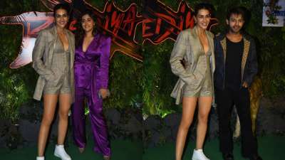 The leading lady of the movie Bhediya, Kriti Sanon attended the screening with her sister Nupur Sanon. Both were looking ravishing in their cool outfits.