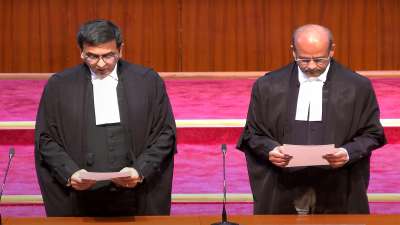 Sitting judges of supreme clearance court