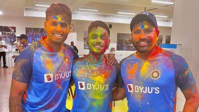 Team India celebrates Holi ahead of 4th Test against Australia in Ahmedabad. The match will be played at the Narendra Modi Stadium and the Indian players are having some festive moments
