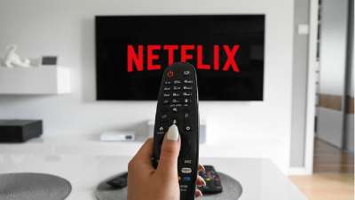 How to get on sale netflix on two tvs