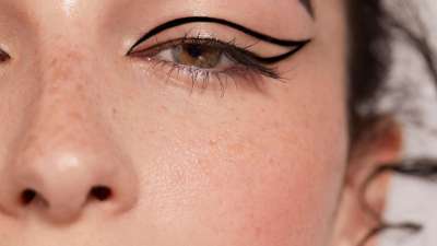 28 Best Graphic Eyeliner Looks and Tutorials to Try in 2023